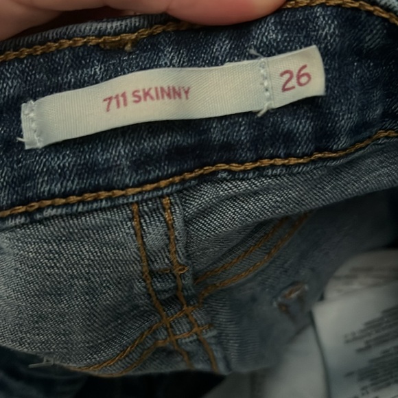 Levi’s 711 Super Skinny - Picture 3 of 3